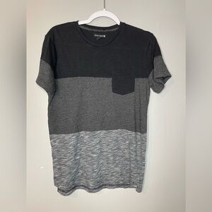 OCEAN CURRENT Men’s Black Tee Shirt Color Block Crewneck Short Sleeve Pullover M